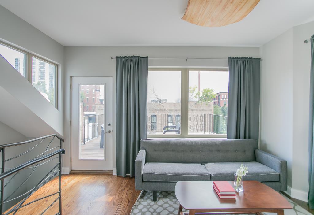 Sonder — Burton Place Aparthotel Chicago Luaran gambar